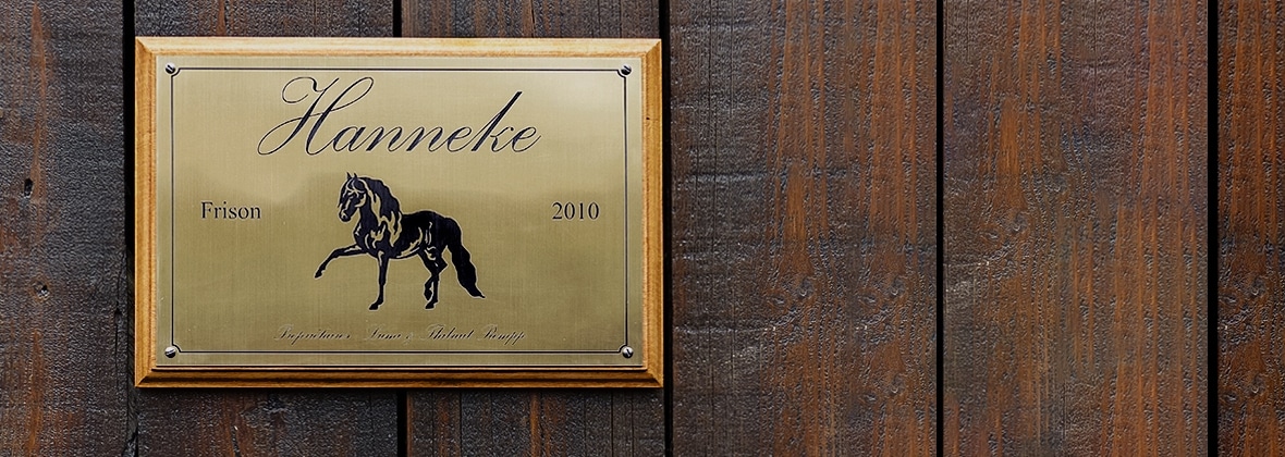 Stable Plaque Banner